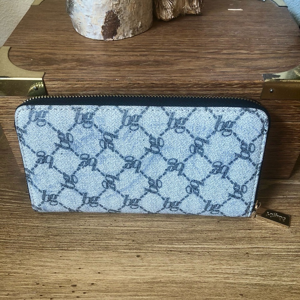 BlueMarine BluGirl zip up wallet - Picture 2 of 8
